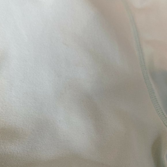 Fabletics Olesia Compression Lined Shorts Size L - Picture 6 of 6